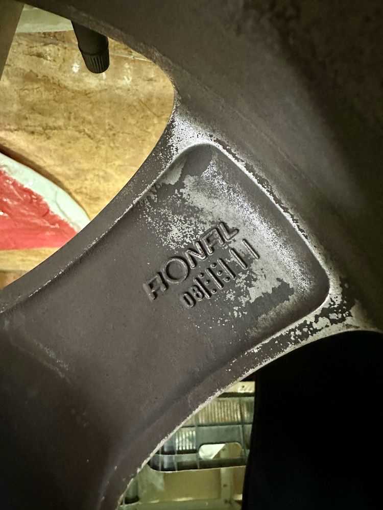 Джанти със зимни гуми Skoda Wv Audi - Ronal 16 5x112