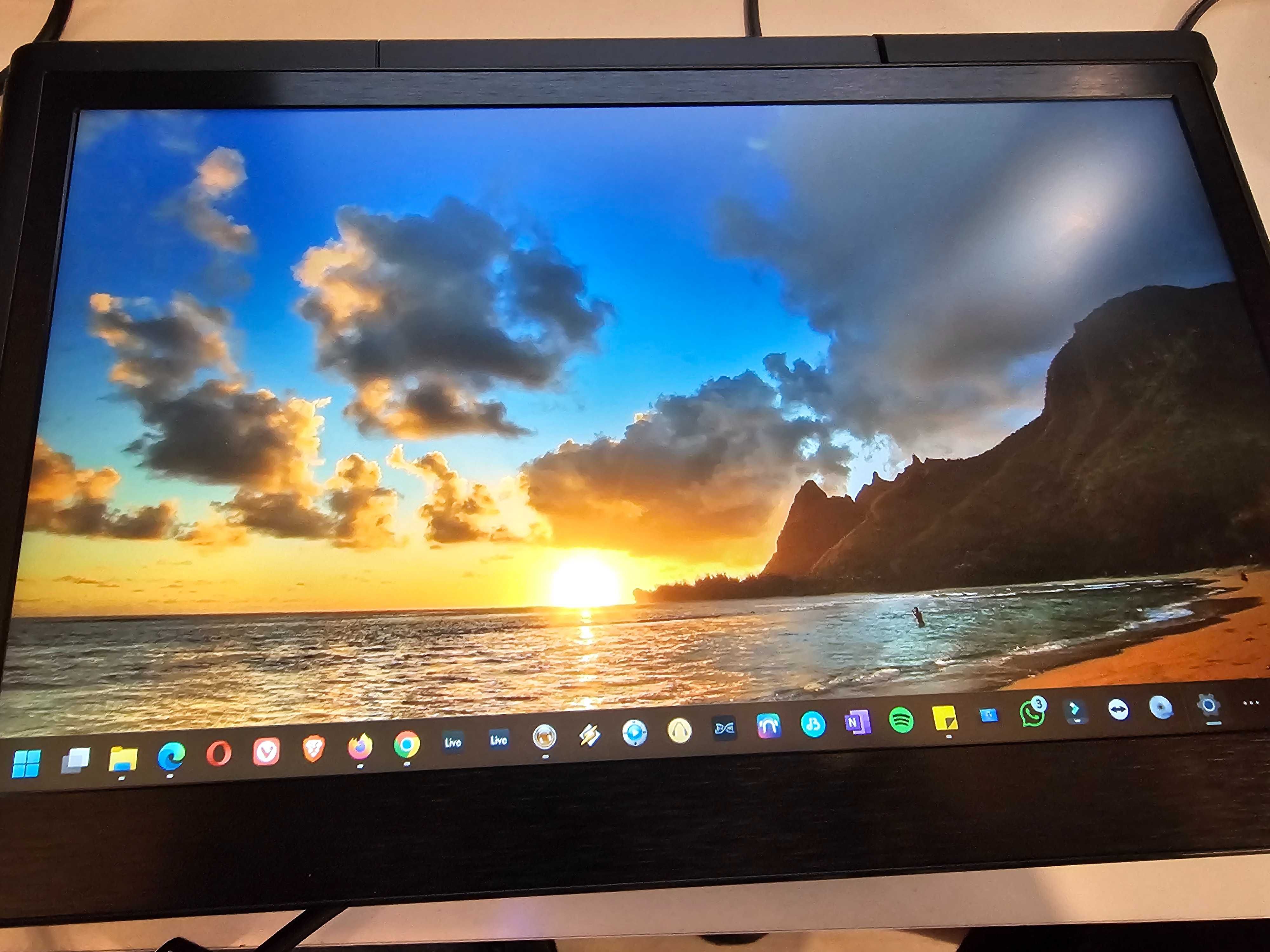 Monitor portabil TeamGee P2 PRO Tri Screen FULL HD IPS Tip C
