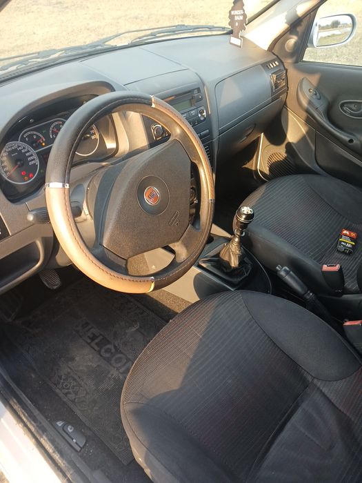 Fiat albea 1.4 benzina impecabila 1550 euro