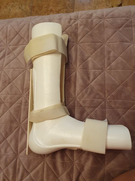 Pereche de orteze pentru glezna