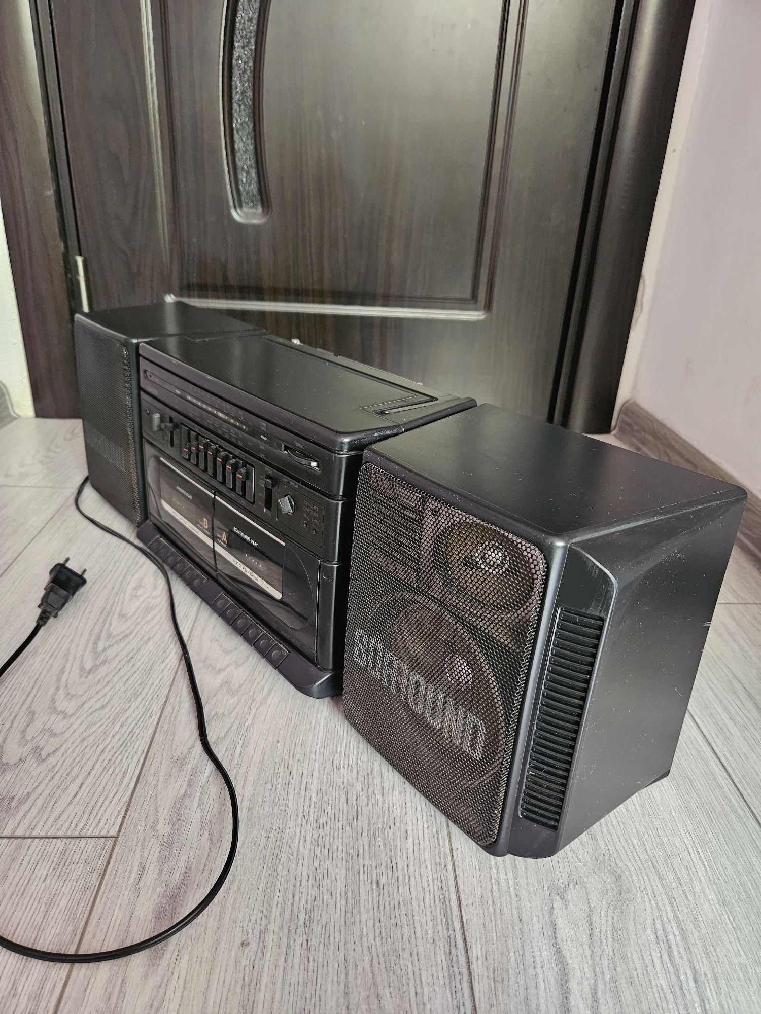 Касетофон  SANYO