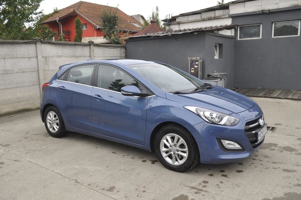 Hyundai I30 Hyundai I30 Diesel 1396 cm3 Proprietar