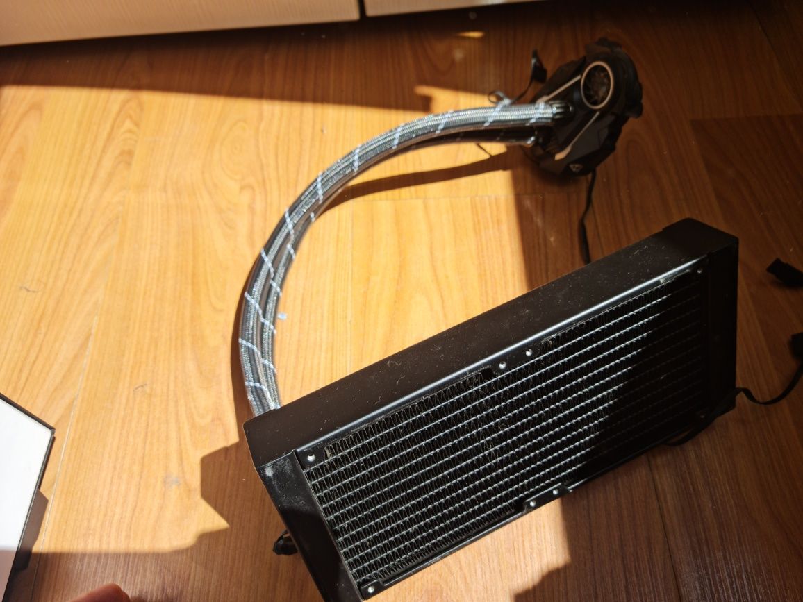 Radiator Arctic liquid freezer Ii 240 mm