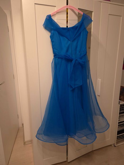 Vand rochie de ocazie / nunta