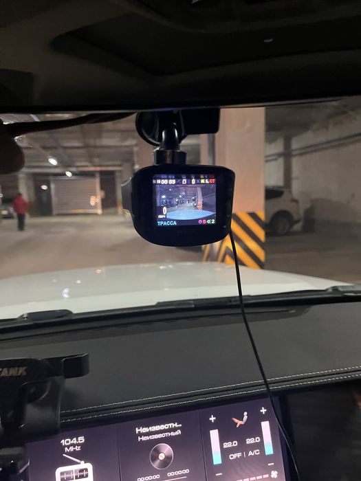 Продам ведеорегистратор 2в1