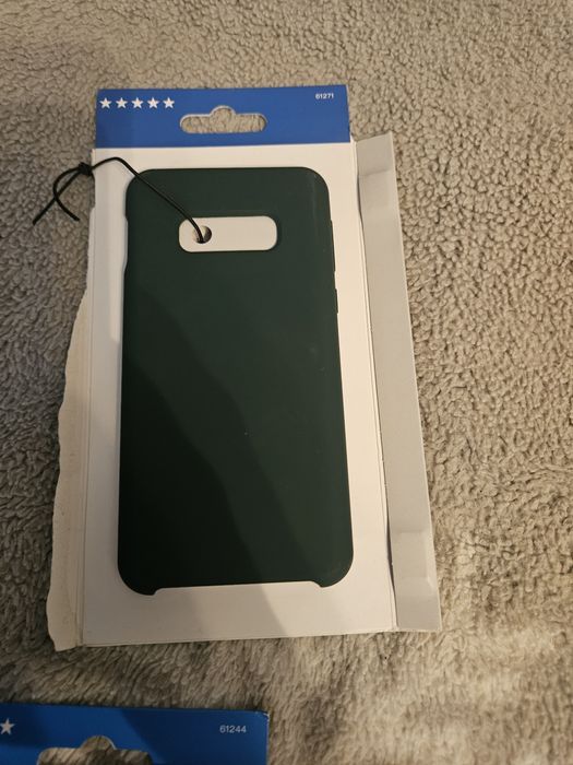 Vând huse mai multe model de telefon