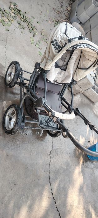 Коляска + вторая бонус