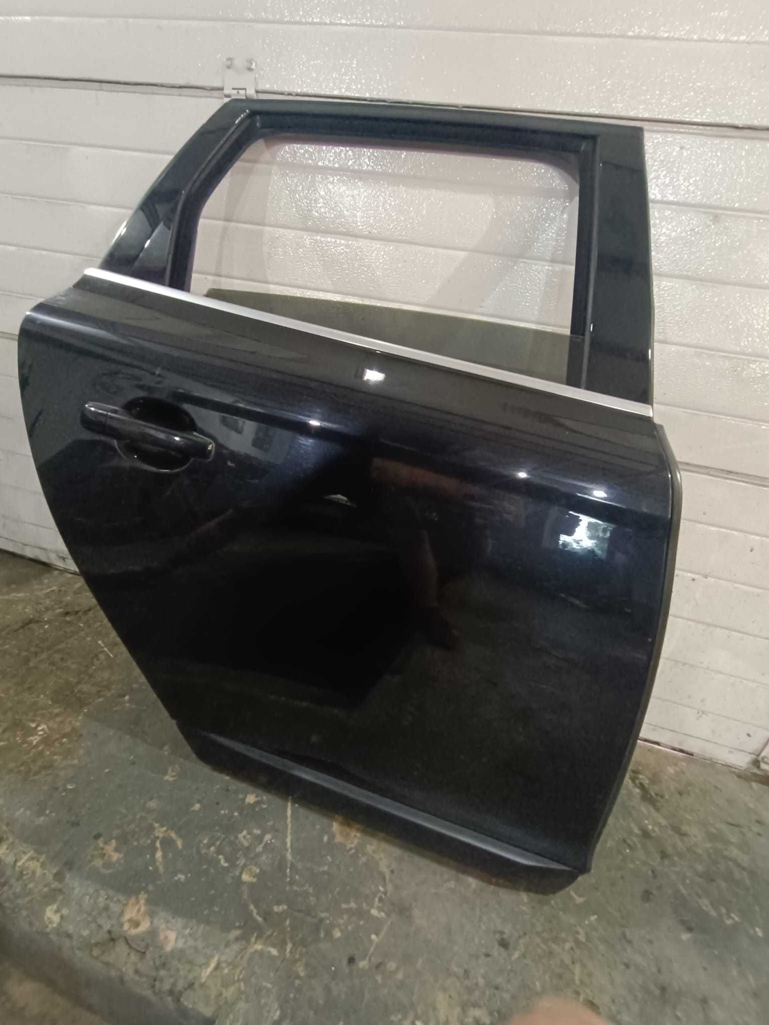 usa portiera dreapta spate VOLVO XC60 2010-2016