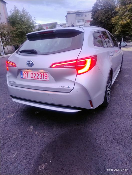 Toyota corola hybrid,1.8 benzina+electric