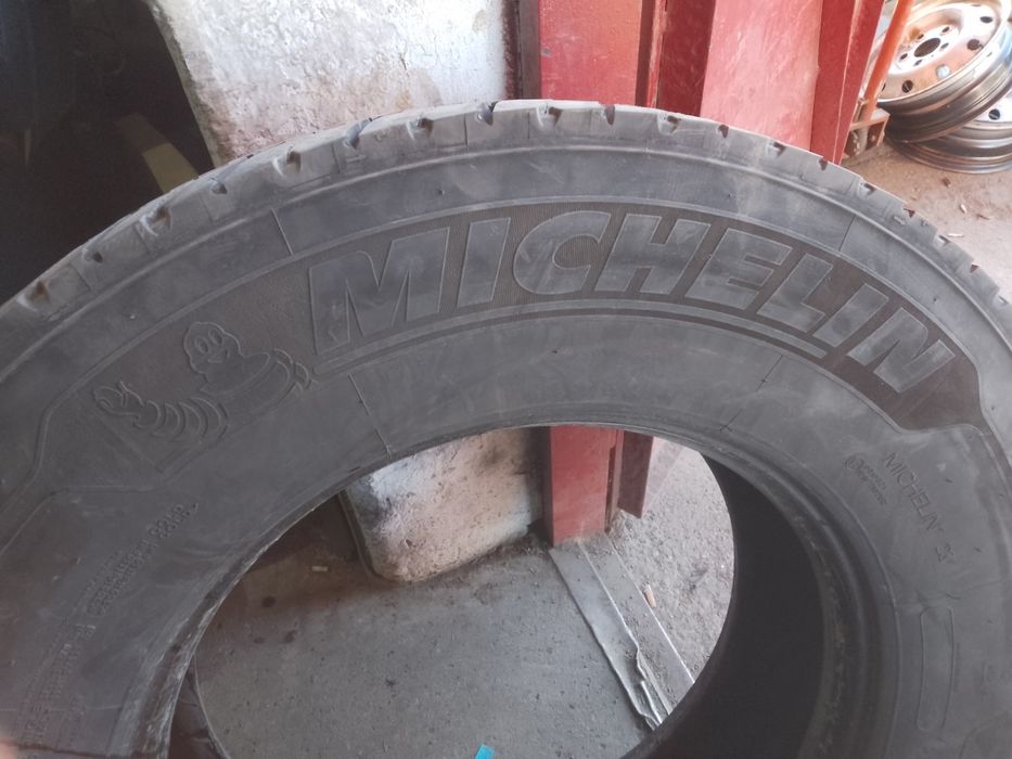 Anvelope Michelin trăgător 315/70r22.5