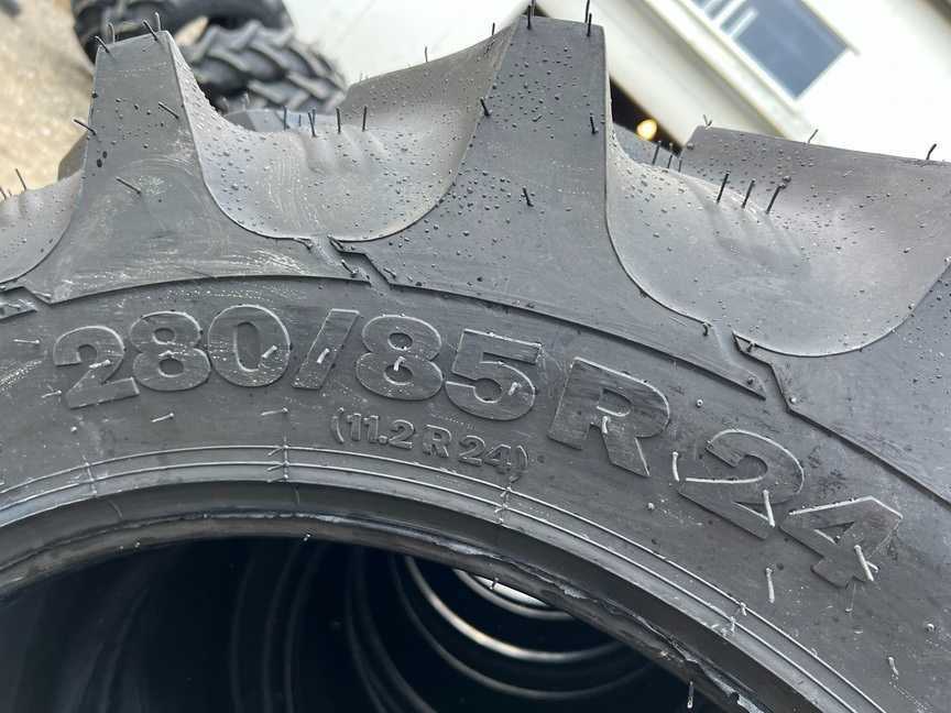 Marca OZKA cauciucuri noi 280/85 R24 radiale pentru tractor fata CASE