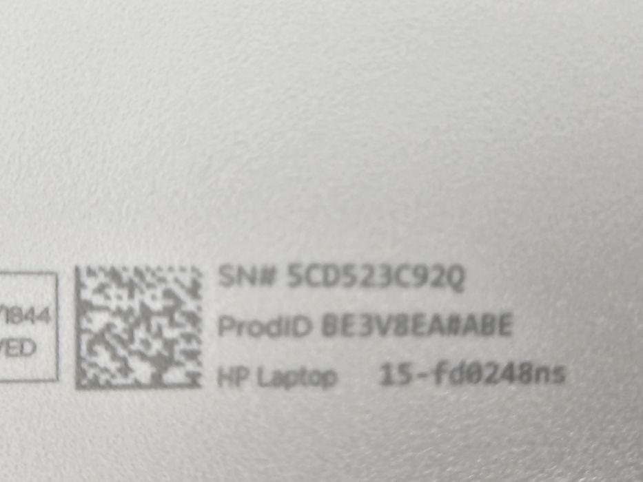 Vând laptop HP 15-fd0248ns