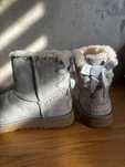 Апрески UGG Bailey Bow, Dixi Flora Perf light gray