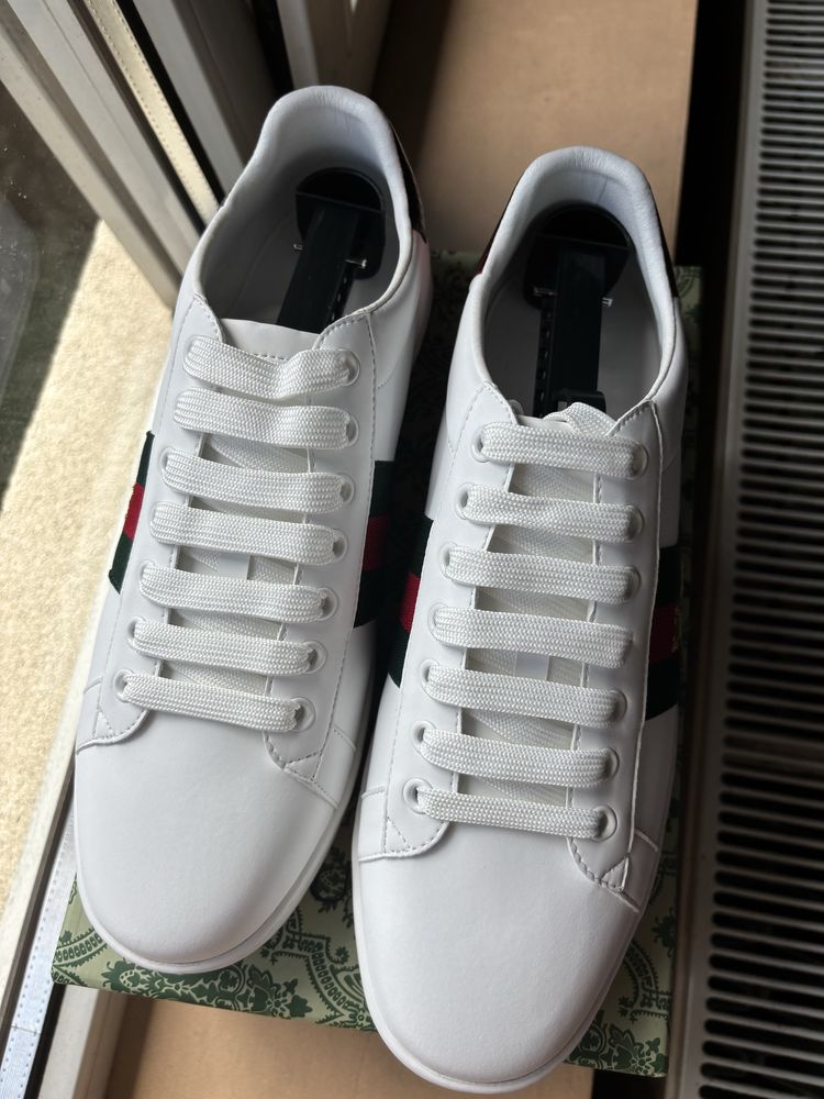 Adidasi Gucci 42