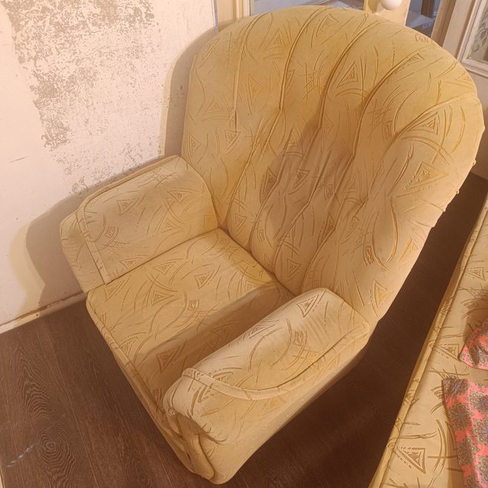 Кресло два штуки бесплатно