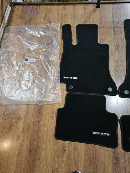 Оригинални стелки AMG за Mercedes GT