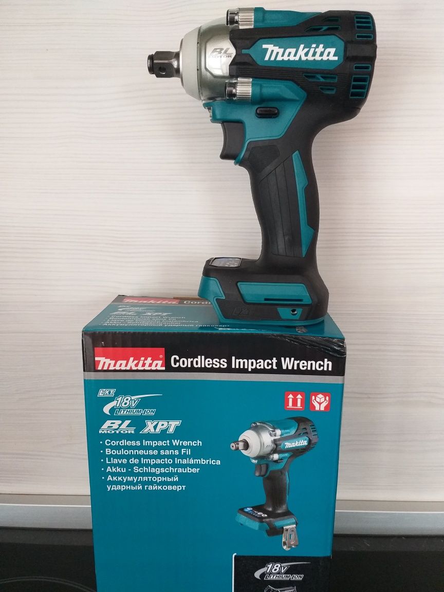 Топ модел гайковерт Makita DTW300Z