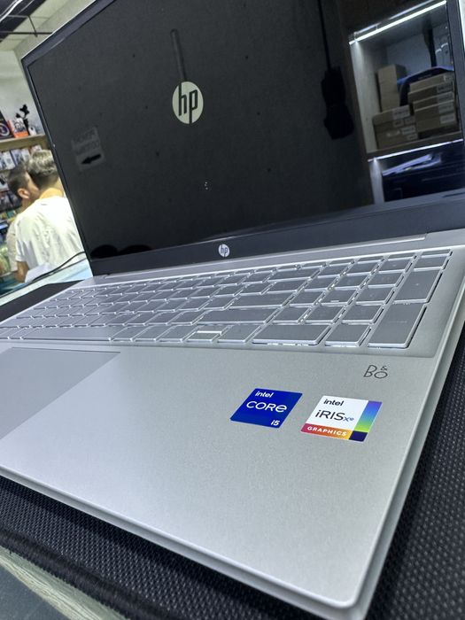 Hp Pavilion i5-1235U 8/256
