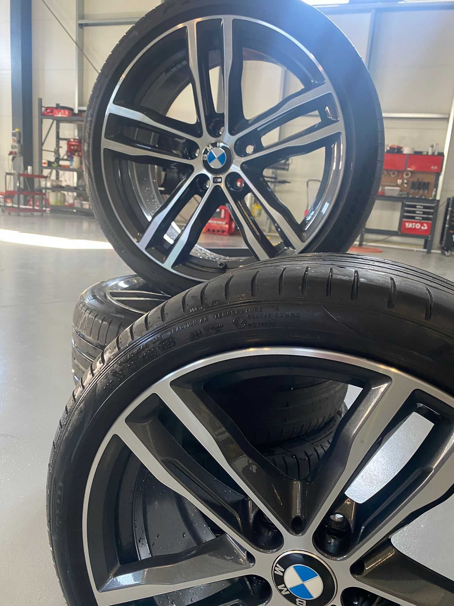 jante BMW originale M704 R19 cu anvelope Pirelli F30 F32 F36
