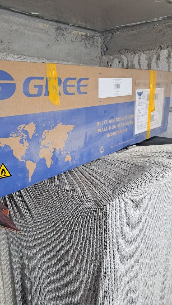 Vând aer condiționat marca Gree , nou , sigilat