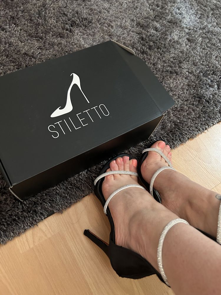 Красиви дамски сандали Stilleto,нови