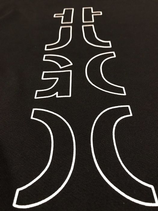 Hugo Boss, блуза, оригнална, черна Размери: M и L