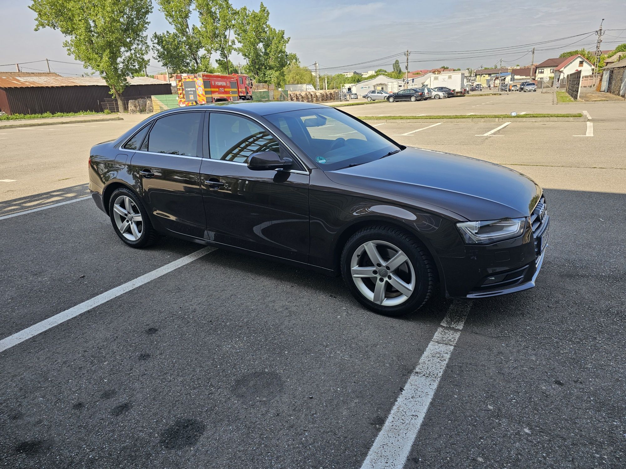 Audi A4 B8 2.0 tdi 143 cp !!!