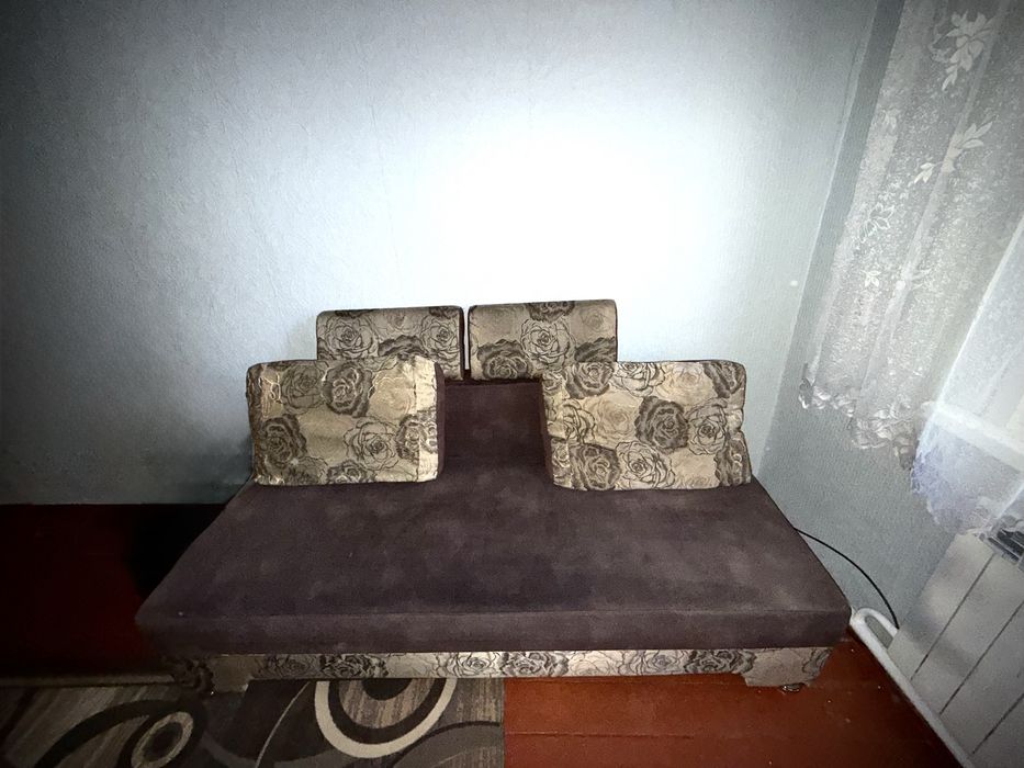Продам раздвижной диван