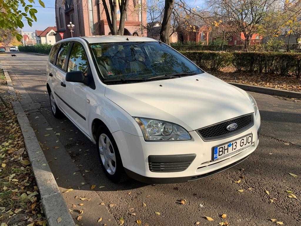 Ford Focus Decembrie 2005