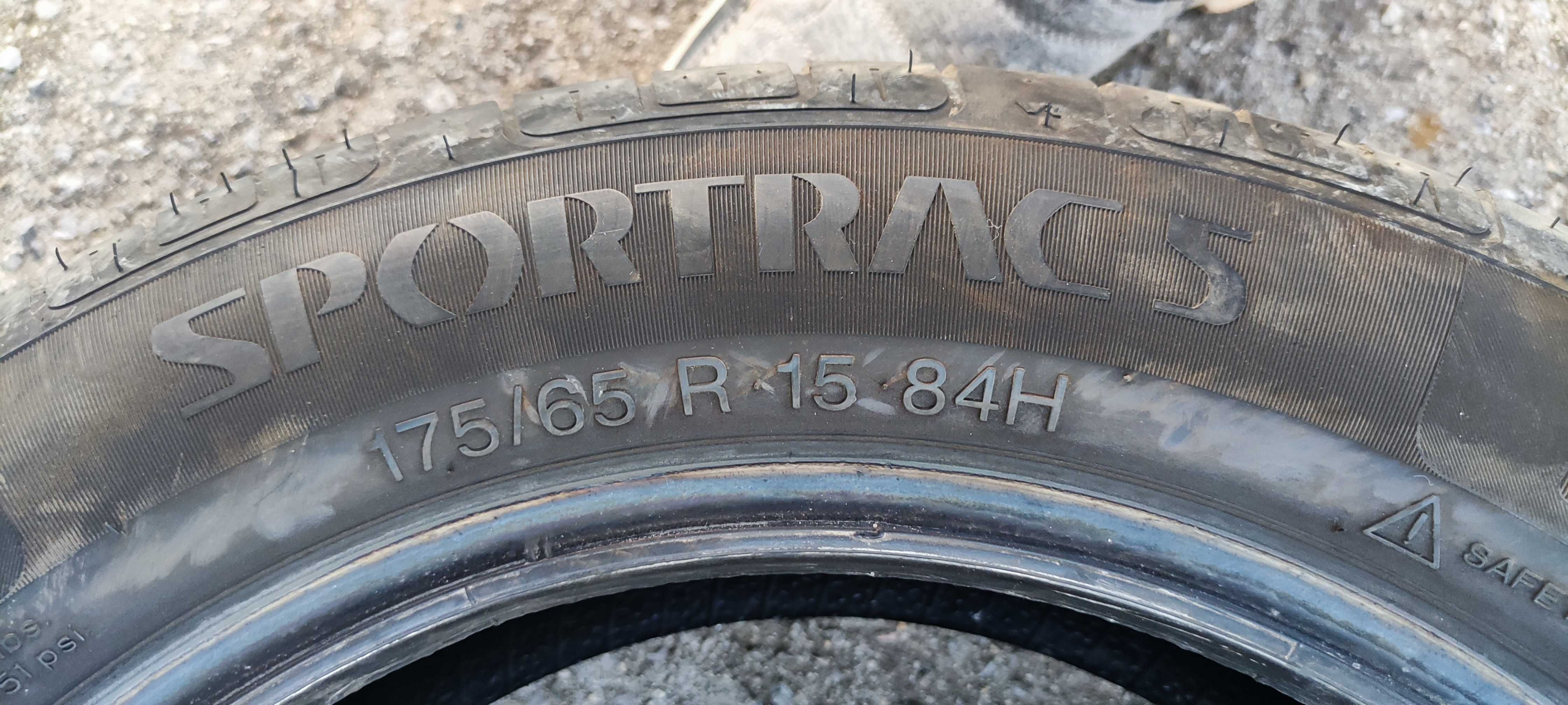 Vredestein Sportrack 5 размер R15 - 175/65/15 84H с дълбок грайфер.