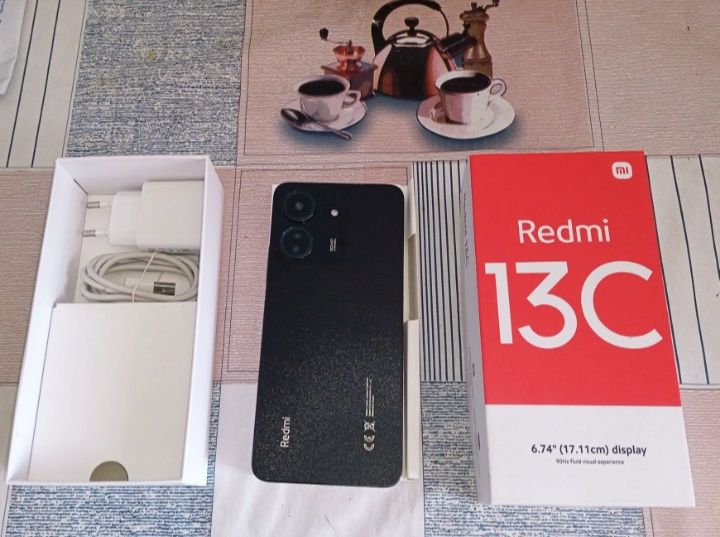 Redmi 13C 2024г 16/256гб