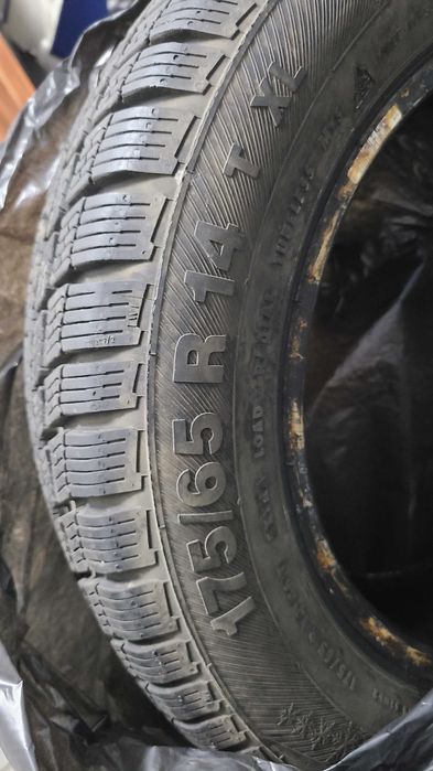 Зимни Гуми BARUM POLARIS 14 "  175/65 R14 - Барум Поларис