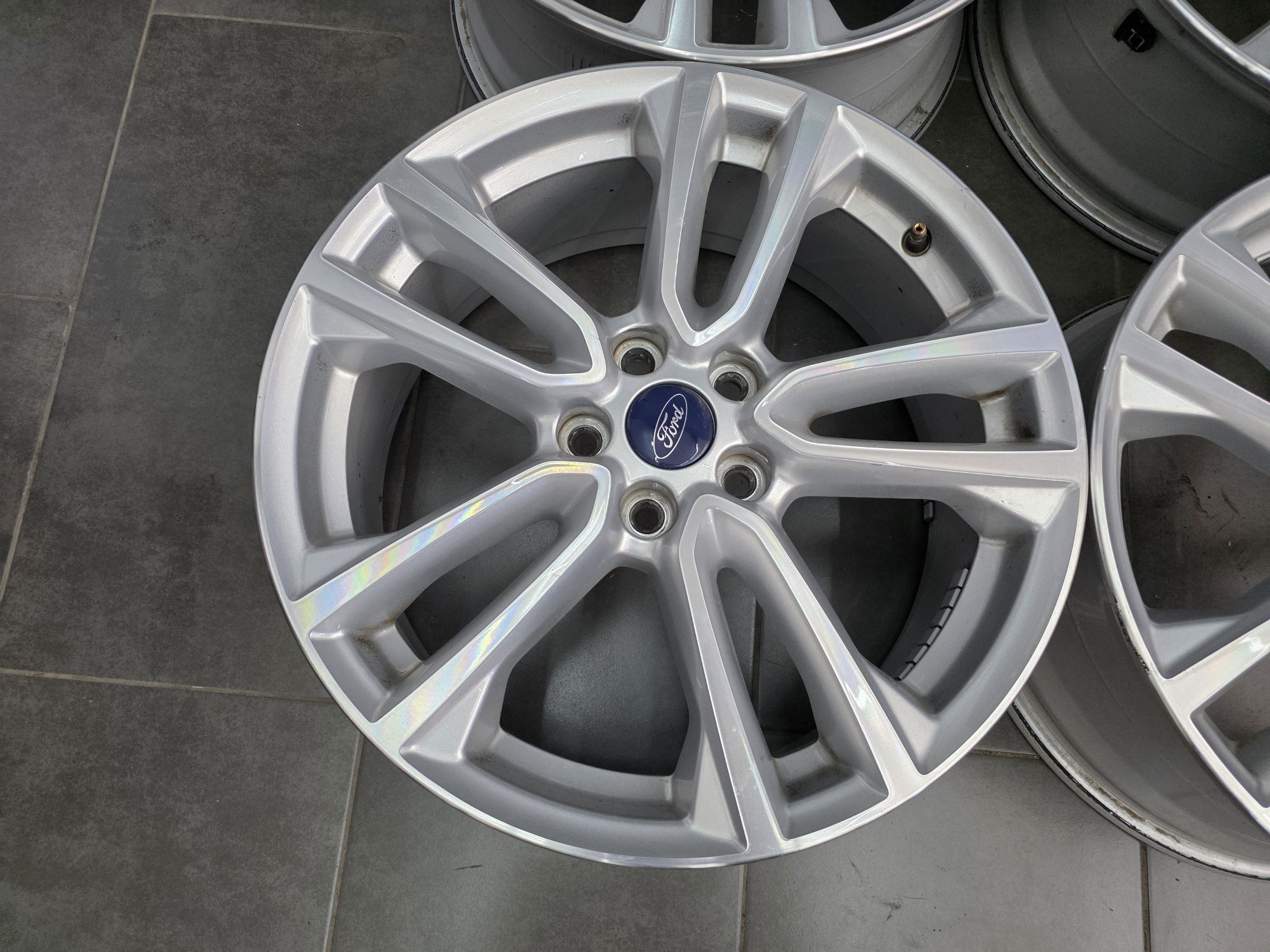 Джанти 18 - Ford S-Max, C-Max, Focus, Kuga, Mondeo, Tourneo