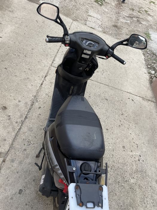 Vand scuter 49 cc