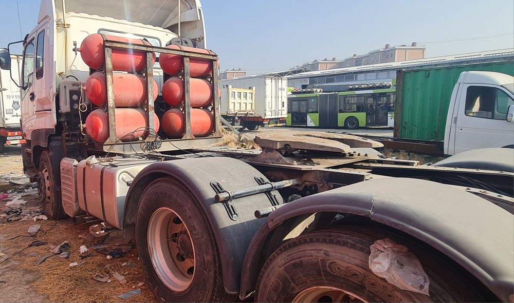 ISUZU  SAZ EXZ51K  2 мостлик тягач