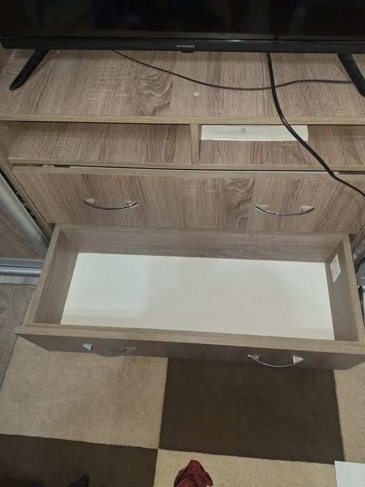 Vand dulap cumparat fara defecte