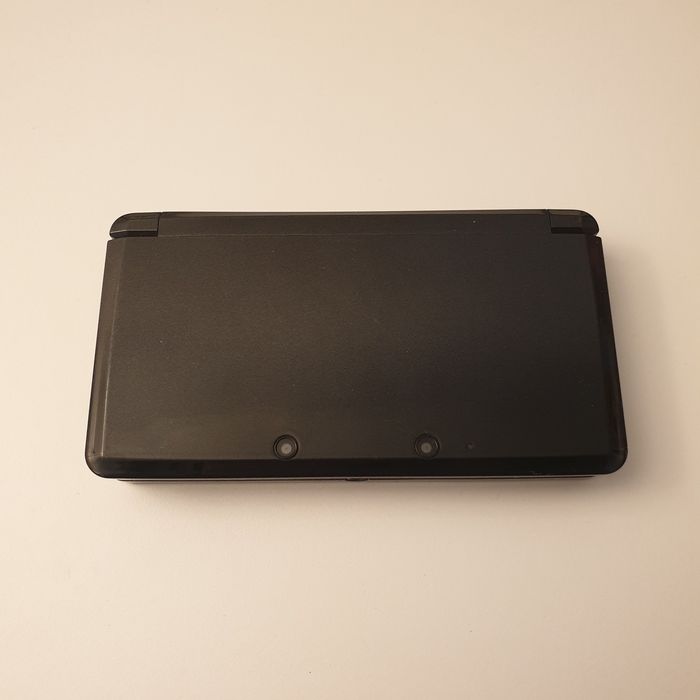 Nintendo 3DS Cosmo Black 32Gb modat cu alimentator și stylus pen