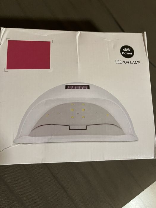 Лампа за гел лак