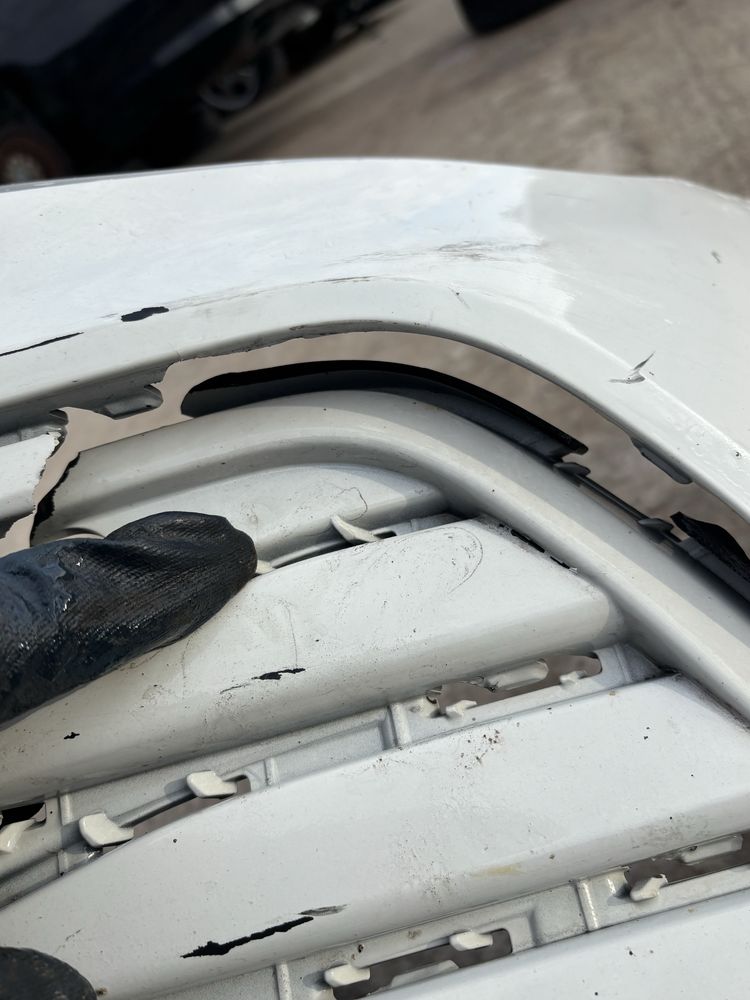 предна броня за vw golf8 5H0807221H