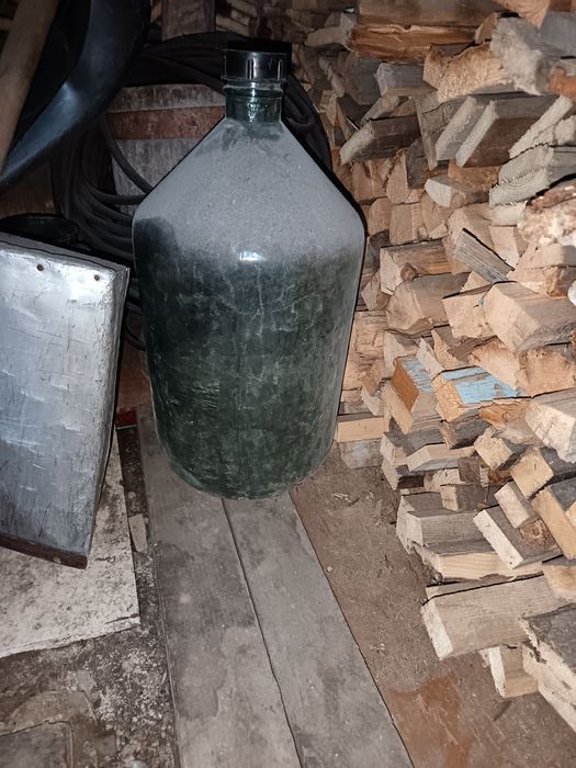 Бутылка 20 литров