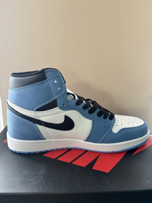 Jordan 1 high University Blue