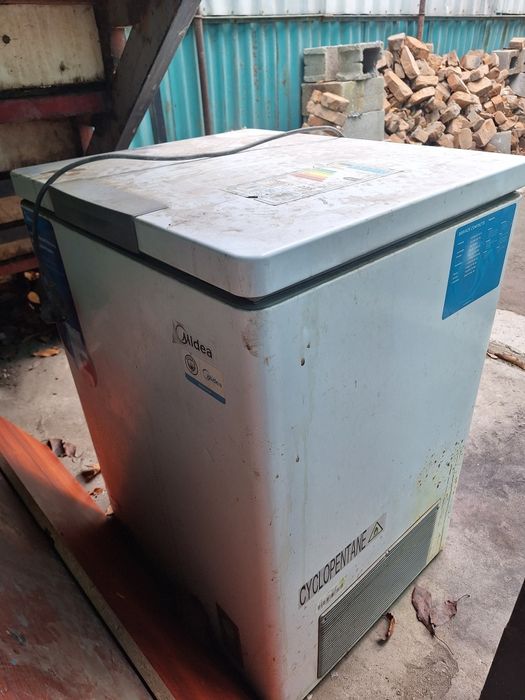 Продам морозильник!