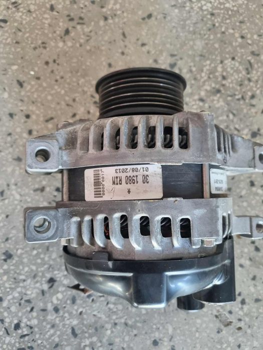 Алтернатор за Хонда