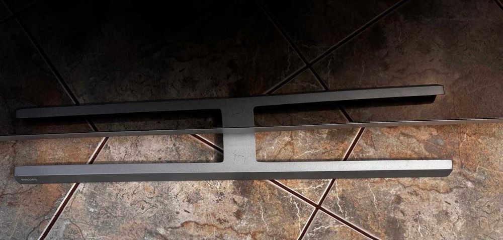 Phillips ambilight 4K UHD 108cm - 43PUS7304/12