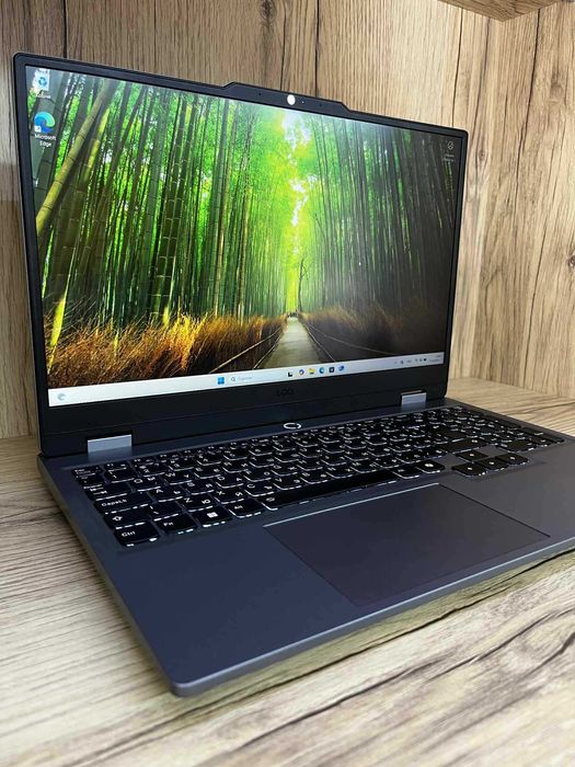 Гейминг лаптоп LENOVO LOQ 15ARP9 / Гаранция