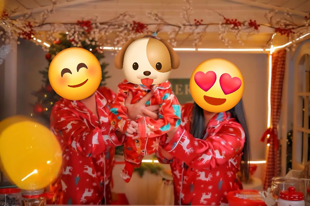 Еднакви пижами/дрехи за цялото семейство. Коледни