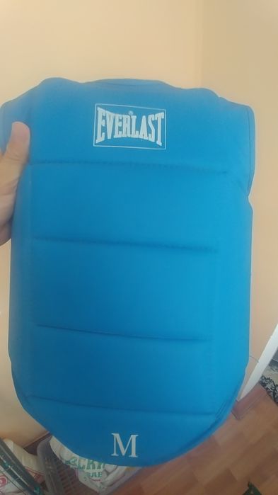 Спортивная жилетка