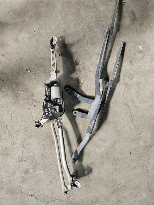 Машинка чистачки/рамена Mercedes Cls w218