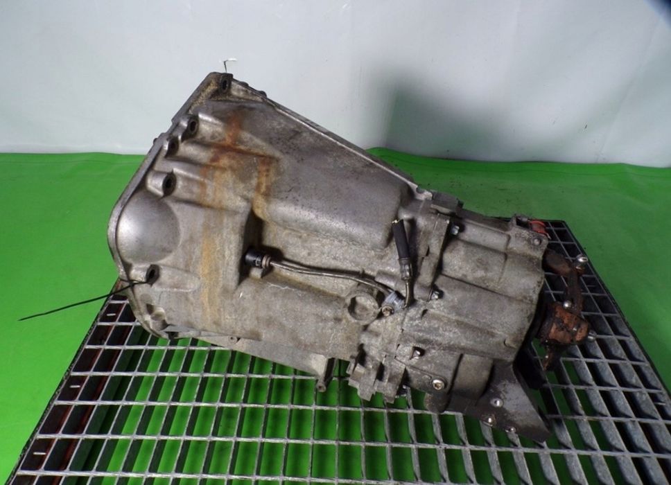 Кутия за Mercedes Clk w208 2.0 benzin