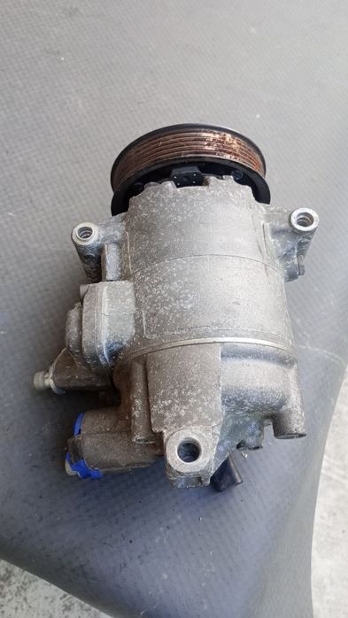 Компресор за климатик за VW GOLF, AUDI A3, SEAT LEON